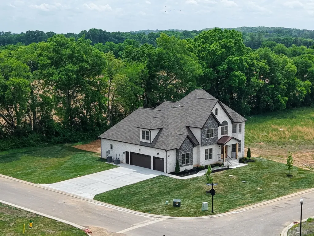 4510 Pat Nixon Court Murfreesboro TN 37130