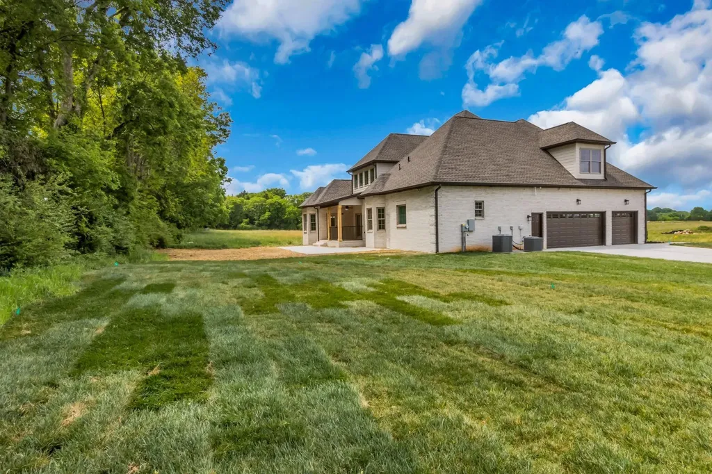 4510 Pat Nixon Court Murfreesboro TN 37130