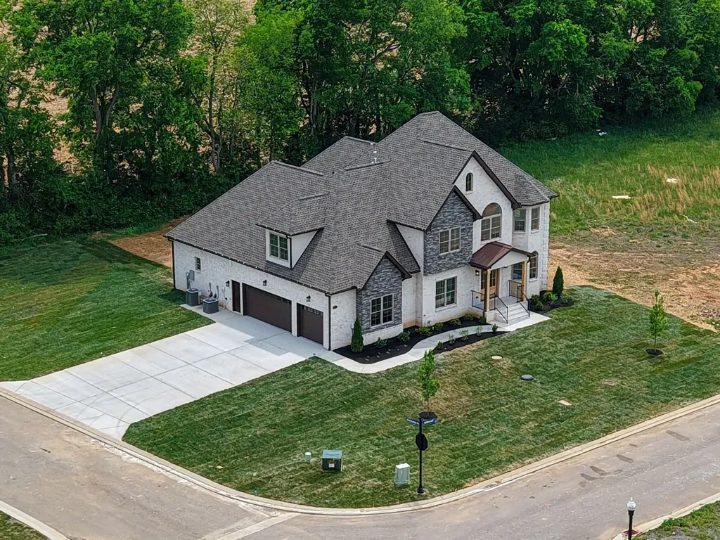 4510 Pat Nixon Court Murfreesboro TN 37130