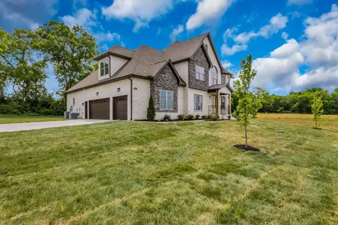 4510 Pat Nixon Court Murfreesboro TN 37130