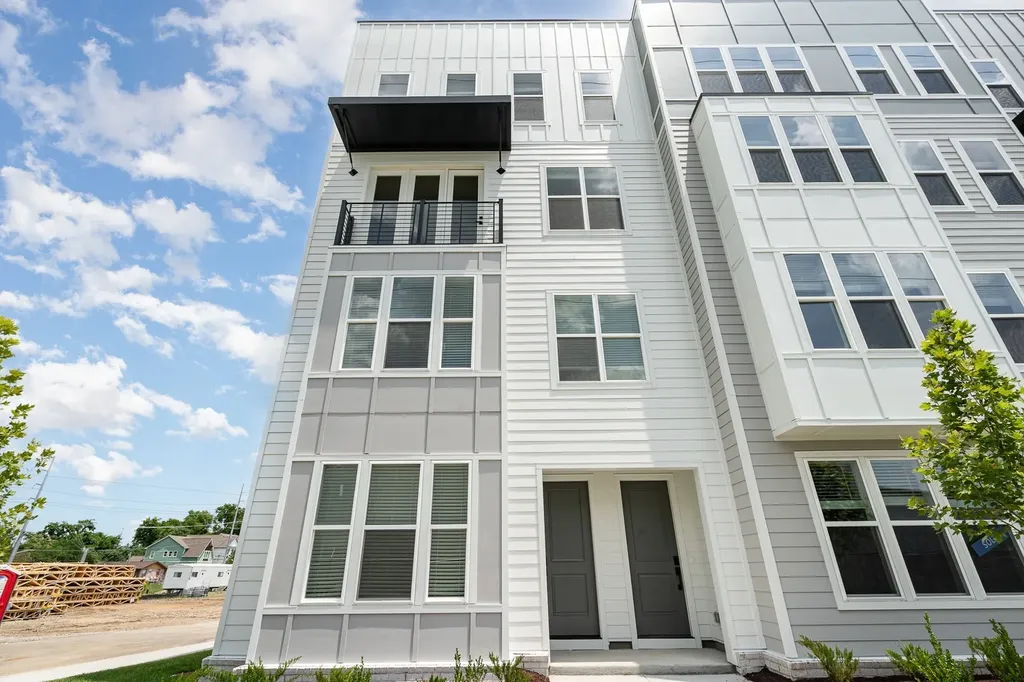 130 Zola Alley Nashville TN 37209