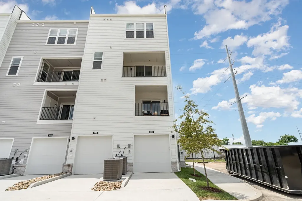 136 Zola Alley Nashville TN 37209