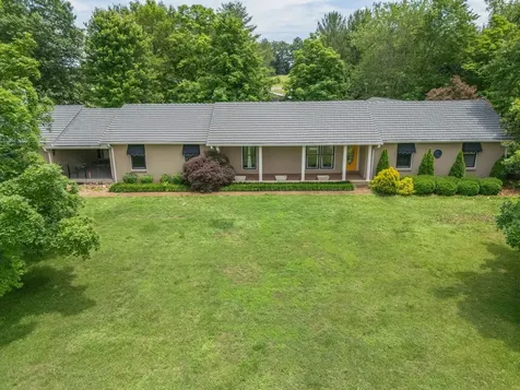 9133 Twelve Corners Road Lascassas TN 37085