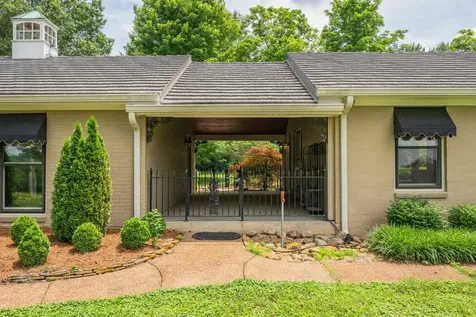 9133 Twelve Corners Road Lascassas TN 37085