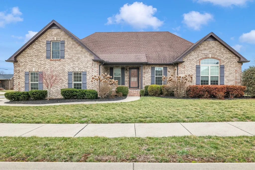 402 Lucy Circle Gallatin TN 37066