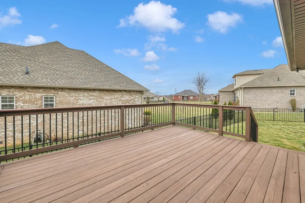 402 Lucy Circle Gallatin TN 37066