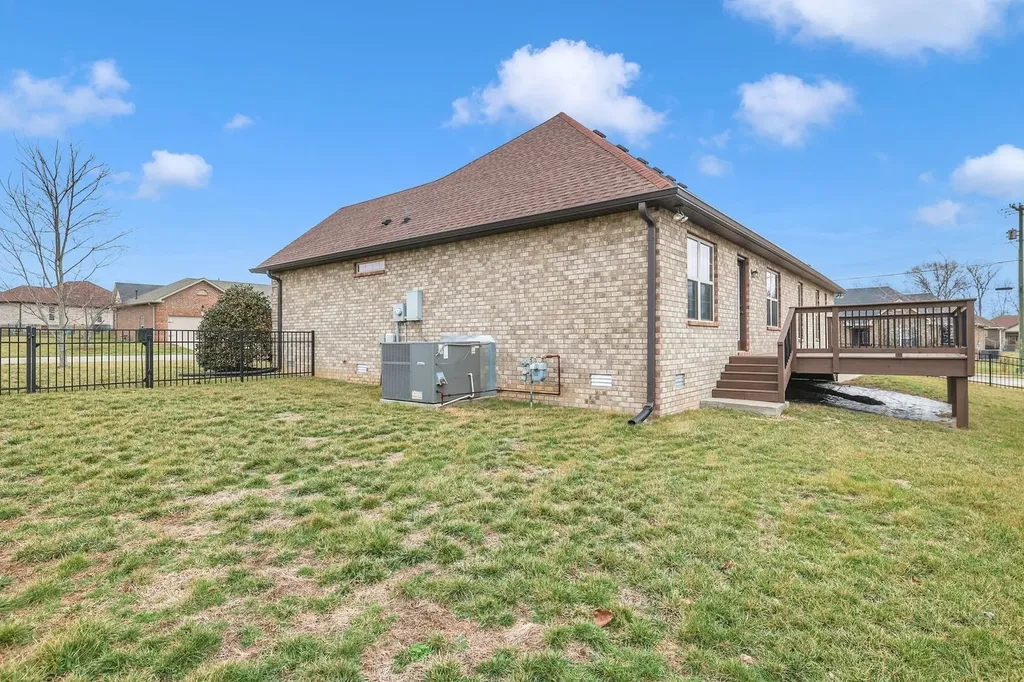 402 Lucy Circle Gallatin TN 37066