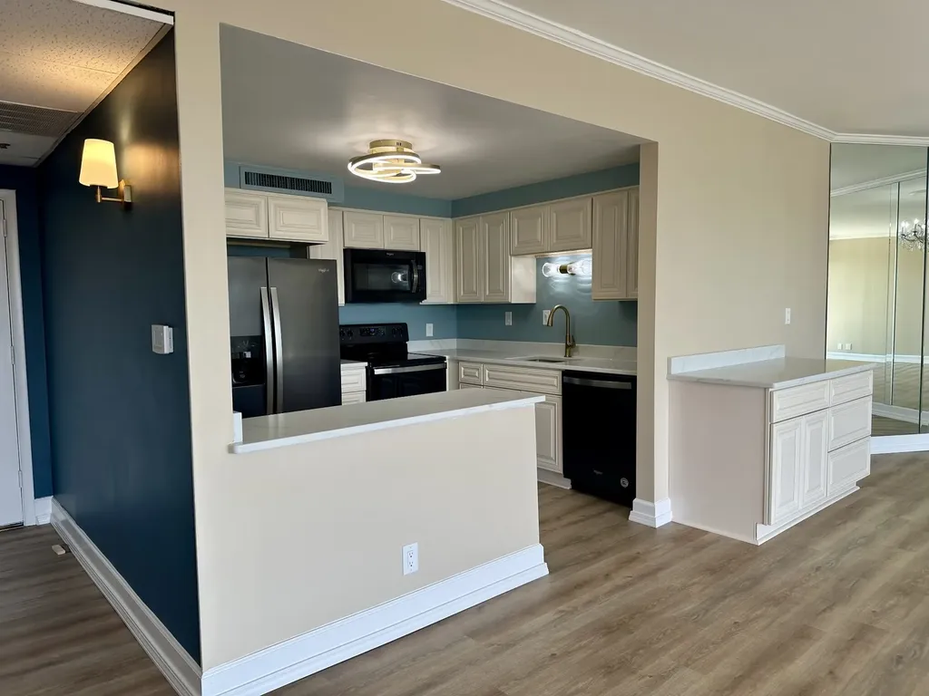 4215 Harding Pike Nashville TN 37205