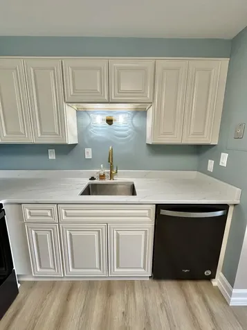 4215 Harding Pike Nashville TN 37205