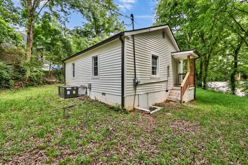 1010 Ridgecrest Drive Clarksville TN 37040
