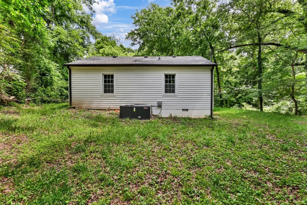 1010 Ridgecrest Drive Clarksville TN 37040