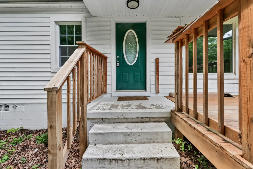1010 Ridgecrest Drive Clarksville TN 37040