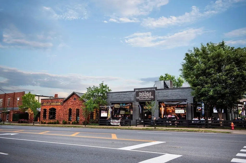 120 Zola Alley Nashville TN 37209