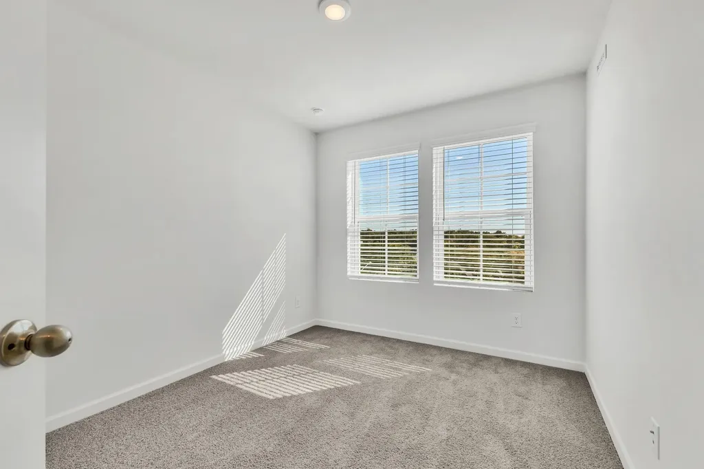 5006 Dayflower Drive Hermitage TN 37076
