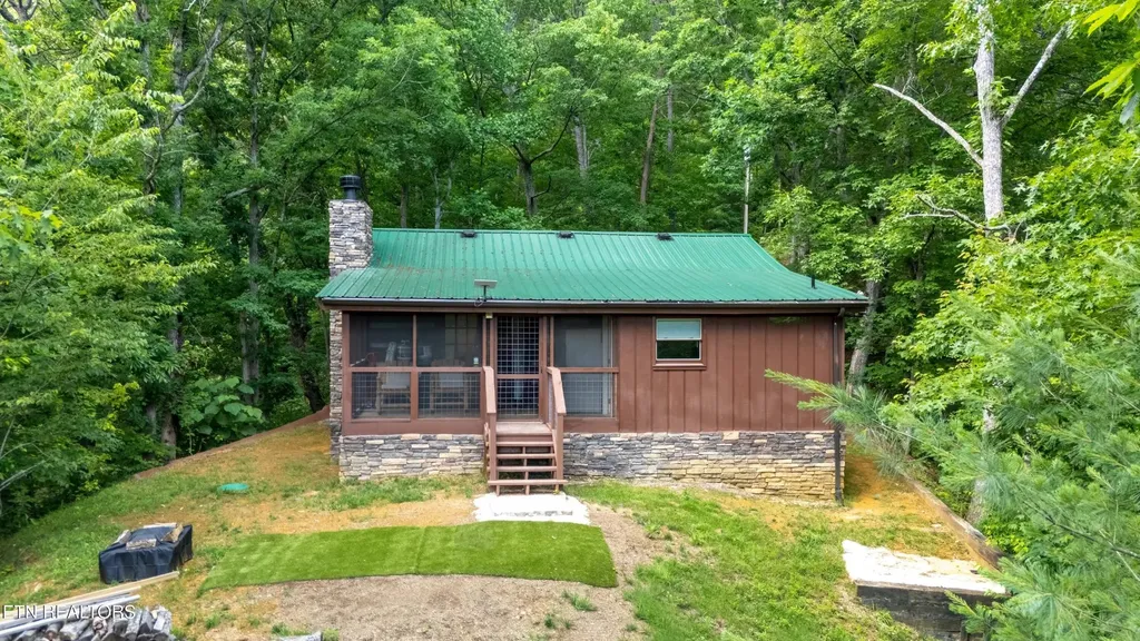 3040 Patty View Way Pigeon Forge TN 37862