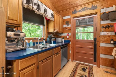 3040 Patty View Way Pigeon Forge TN 37862