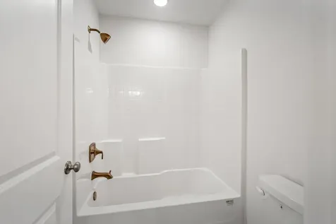 1822 Abelson Way Columbia TN 38401