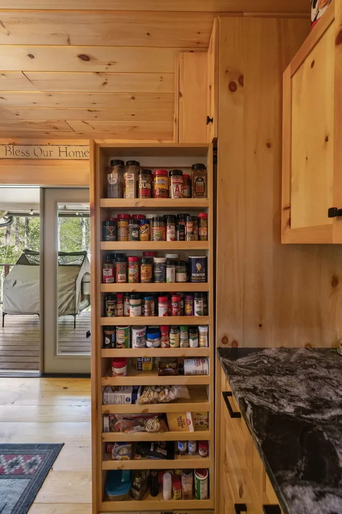 1532 Turkey Creek Road Tellico Plains TN 37385