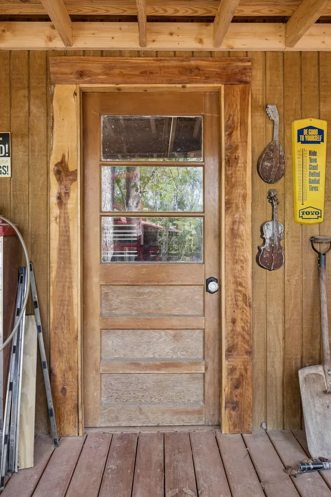 1532 Turkey Creek Road Tellico Plains TN 37385