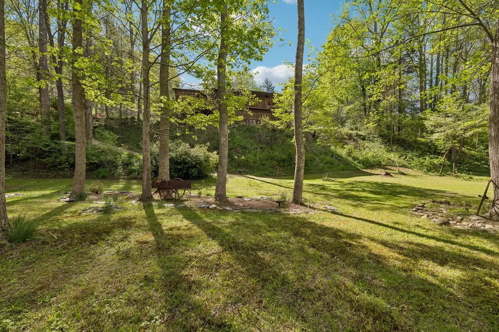 1532 Turkey Creek Road Tellico Plains TN 37385
