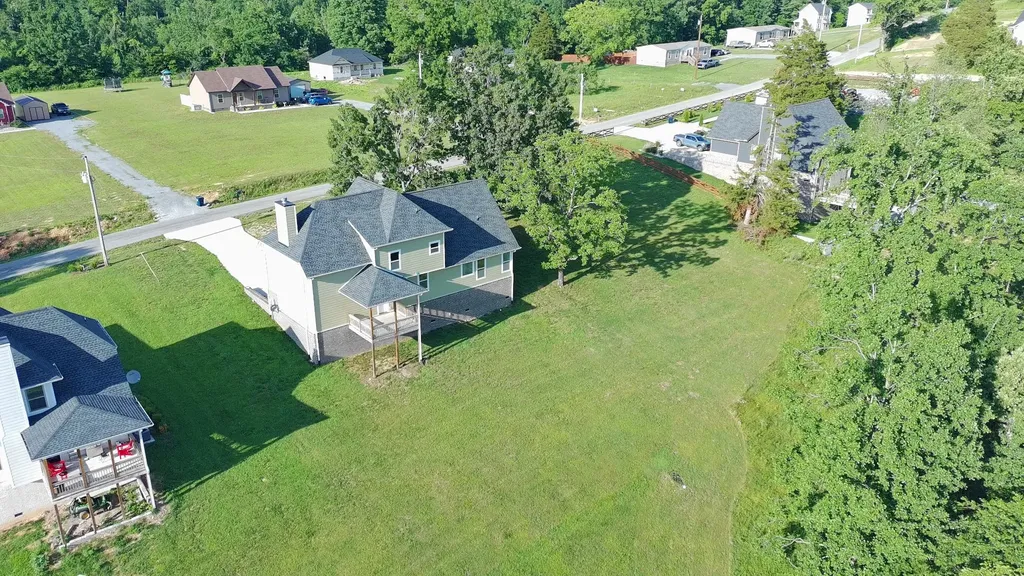 3035 Wixtown Road Westmoreland TN 37186
