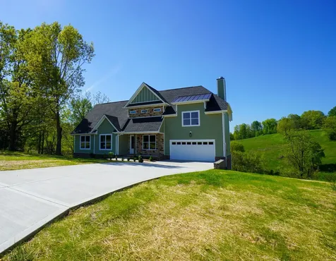3035 Wixtown Road Westmoreland TN 37186