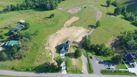 2953 Wixtown Road Westmoreland TN 37186