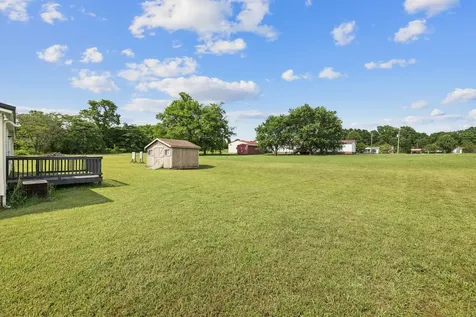 1572 Old Nashville Dirt Road Shelbyville TN 37160