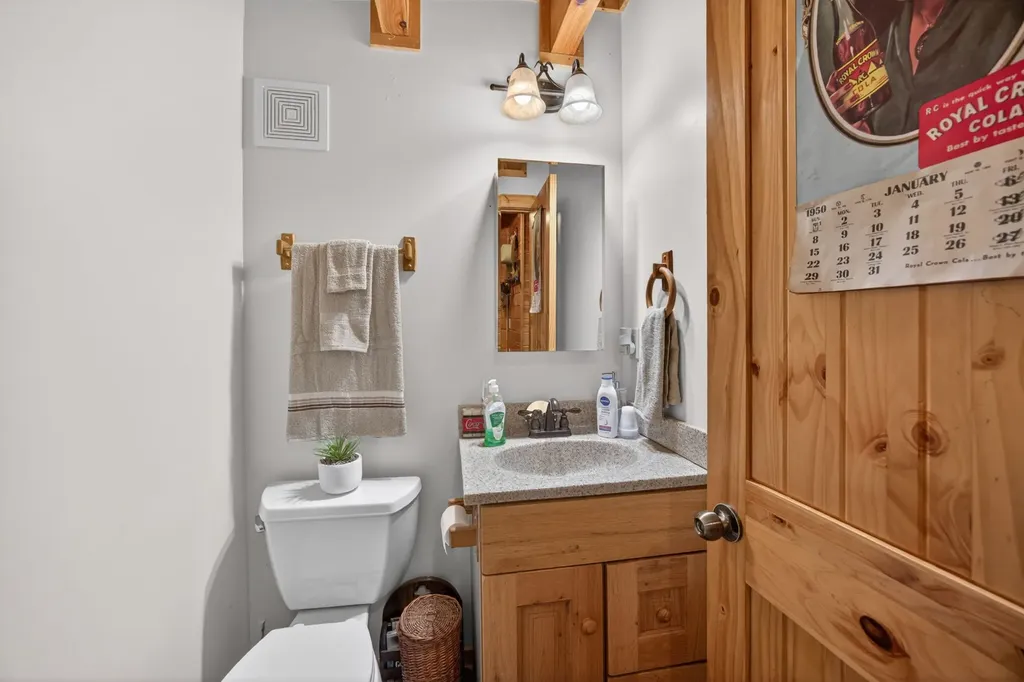 8029 Brimstone Creek Road Whitleyville TN 38588