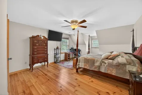 8029 Brimstone Creek Road Whitleyville TN 38588