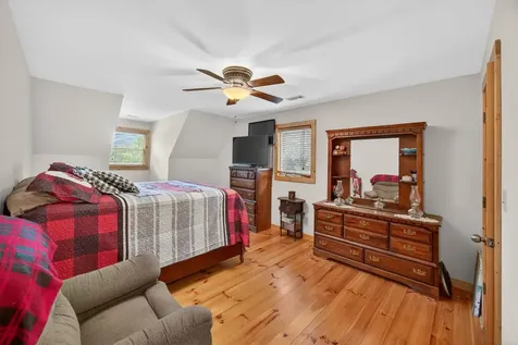 8029 Brimstone Creek Road Whitleyville TN 38588
