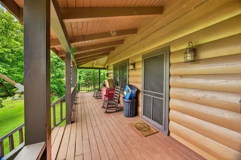8029 Brimstone Creek Road Whitleyville TN 38588