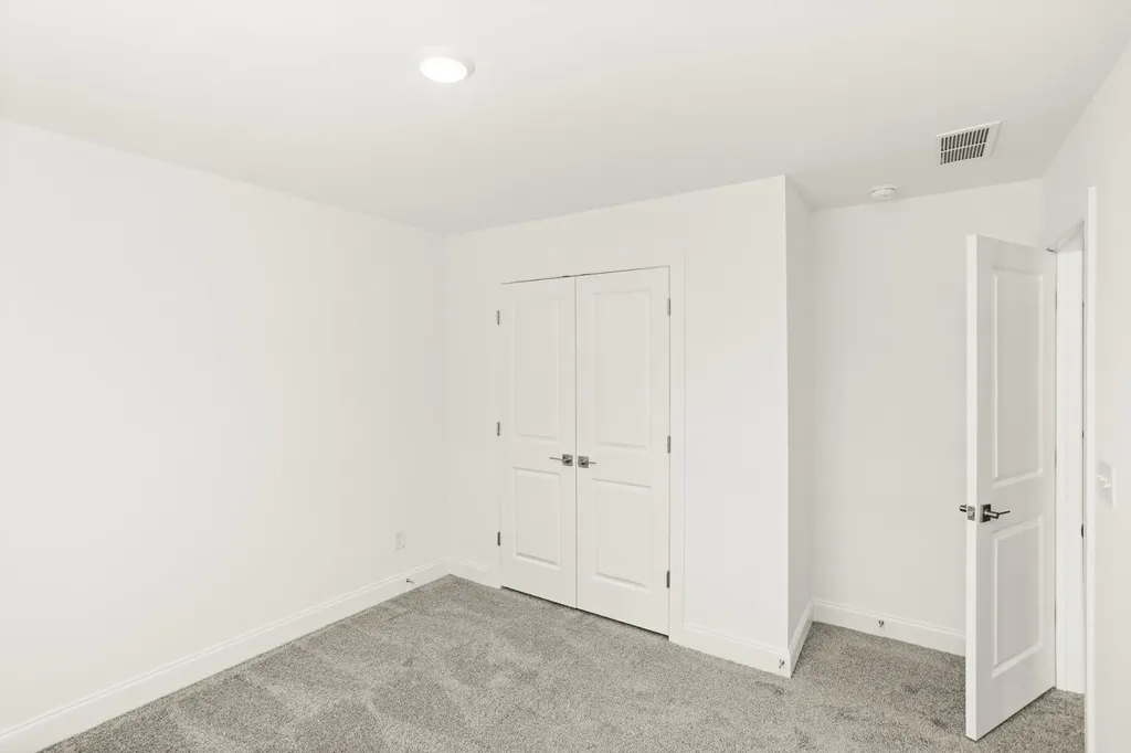 1556 Oak Springs Drive Columbia TN 38401