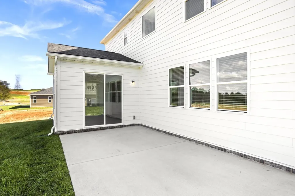 1556 Oak Springs Drive Columbia TN 38401