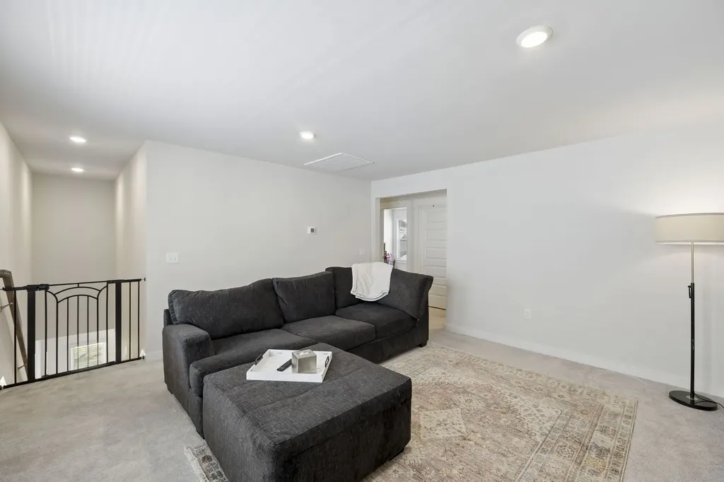2232 Robert Gwynne Drive Smyrna TN 37167