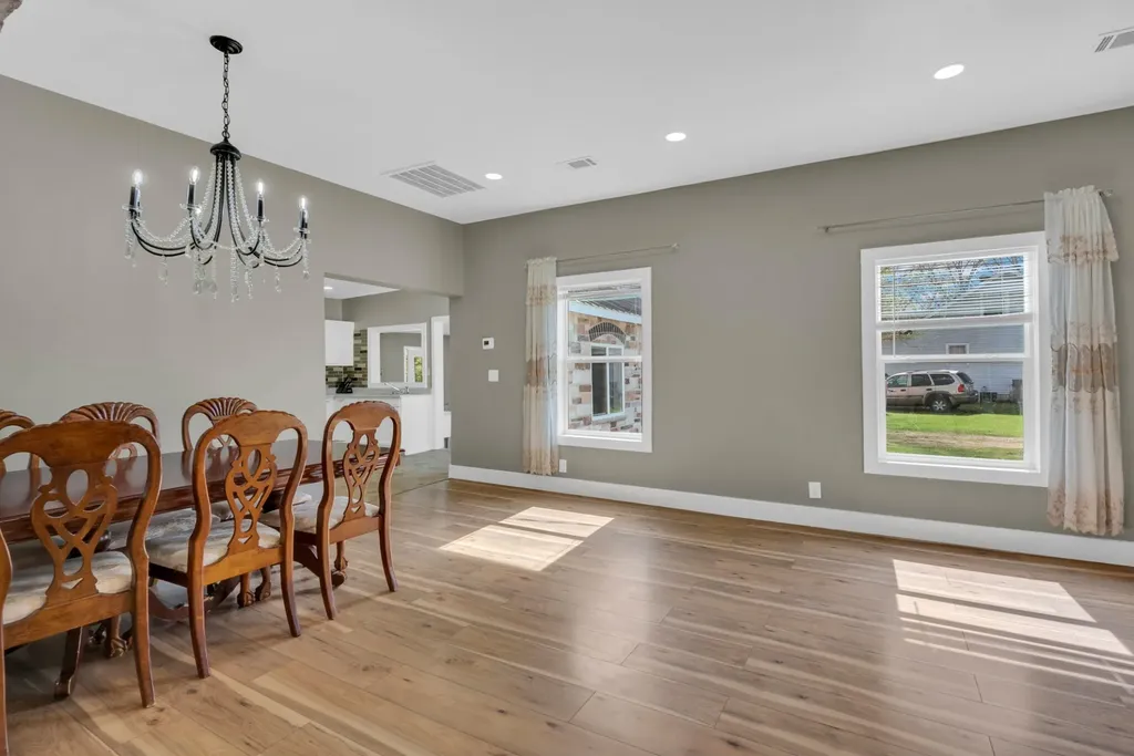 320 W King Street Morrison TN 37357
