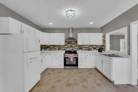 320 W King Street Morrison TN 37357