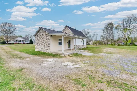 320 W King Street Morrison TN 37357