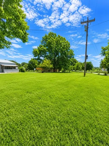 311 Downs Road Cumberland City TN 37050
