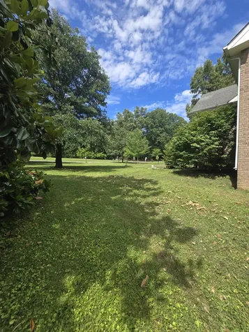 311 Downs Road Cumberland City TN 37050