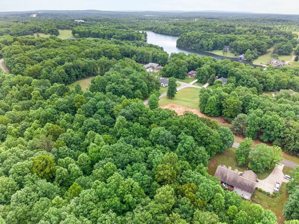 2022 Cumberland View Drive Crossville TN 38571