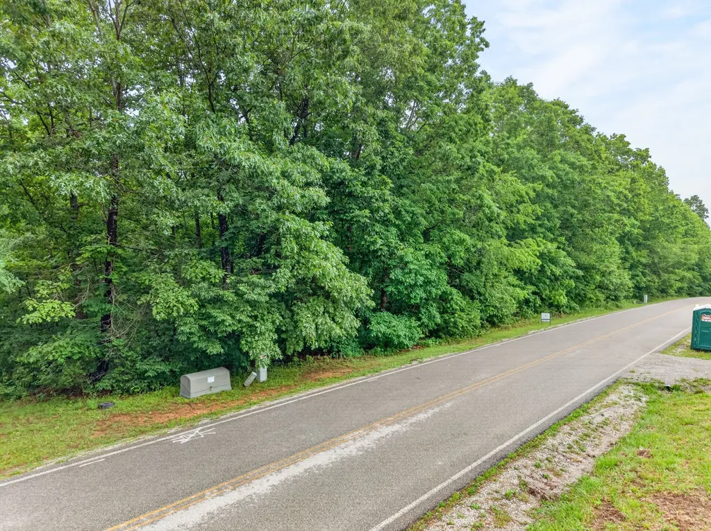 2022 Cumberland View Drive Crossville TN 38571