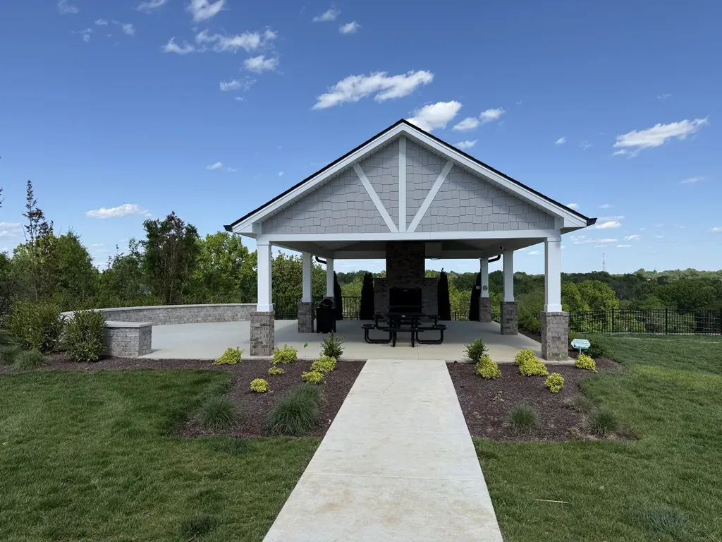 5035 Dayflower Drive Hermitage TN 37076
