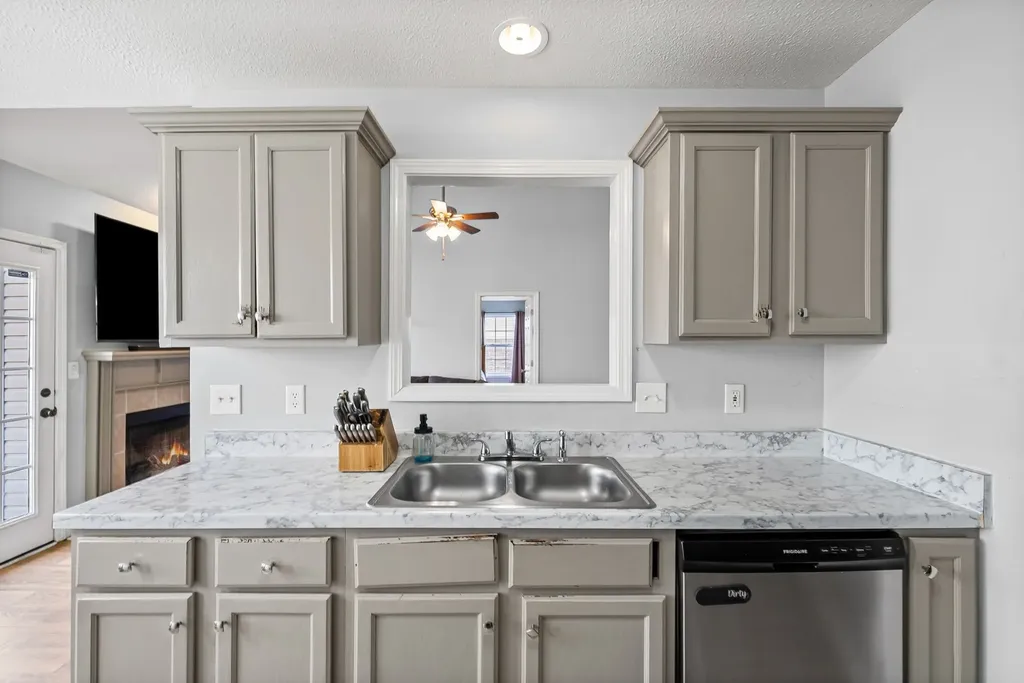 2912 Core Drive Clarksville TN 37040