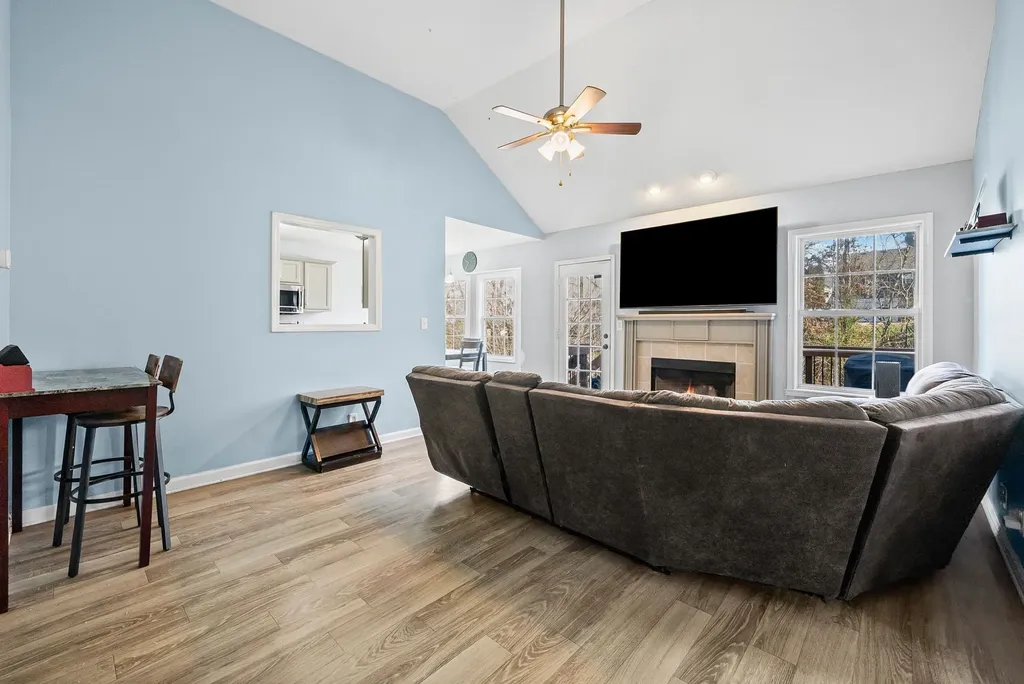 2912 Core Drive Clarksville TN 37040