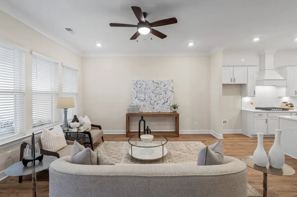 460 Buckwood Avenue, W Thompsons Station TN 37179