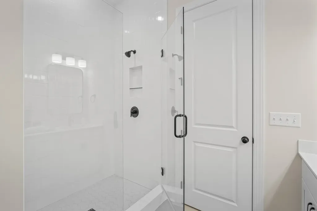 460 Buckwood Avenue, W Thompsons Station TN 37179