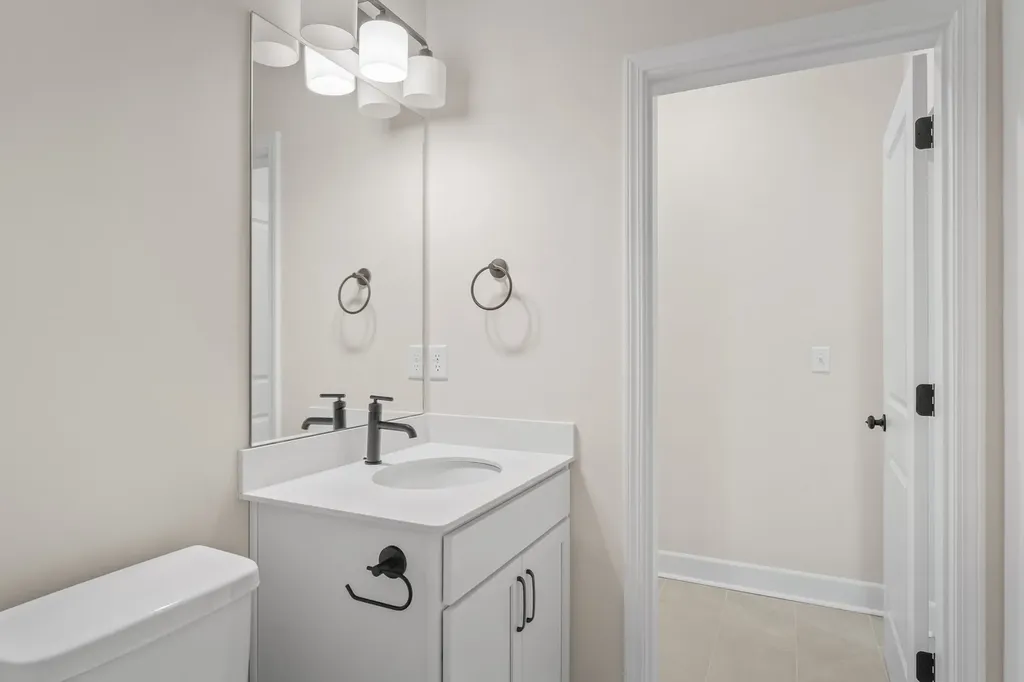 460 Buckwood Avenue, W Thompsons Station TN 37179