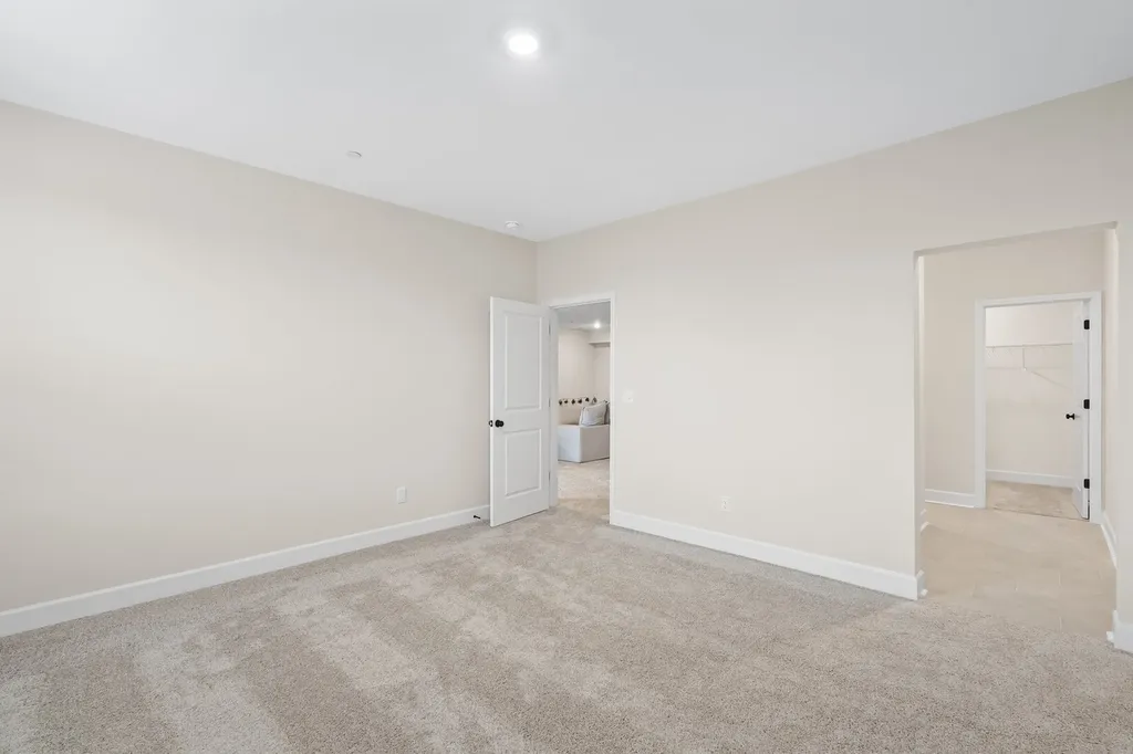 460 Buckwood Avenue, W Thompsons Station TN 37179