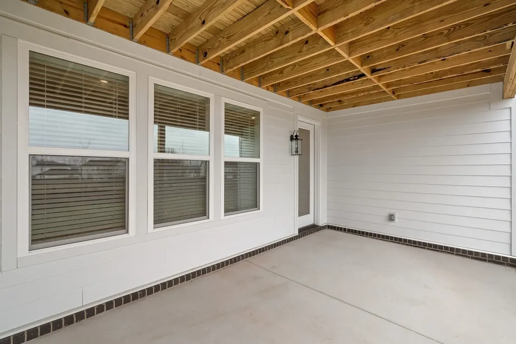 460 Buckwood Avenue, W Thompsons Station TN 37179